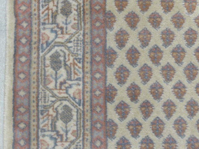 Antique Persian Sarouk 27828