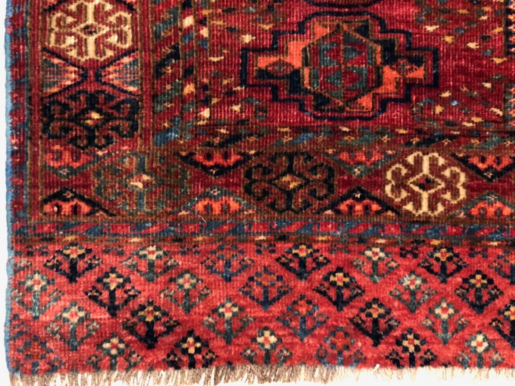 38037 Antique Ersari Juval Rug