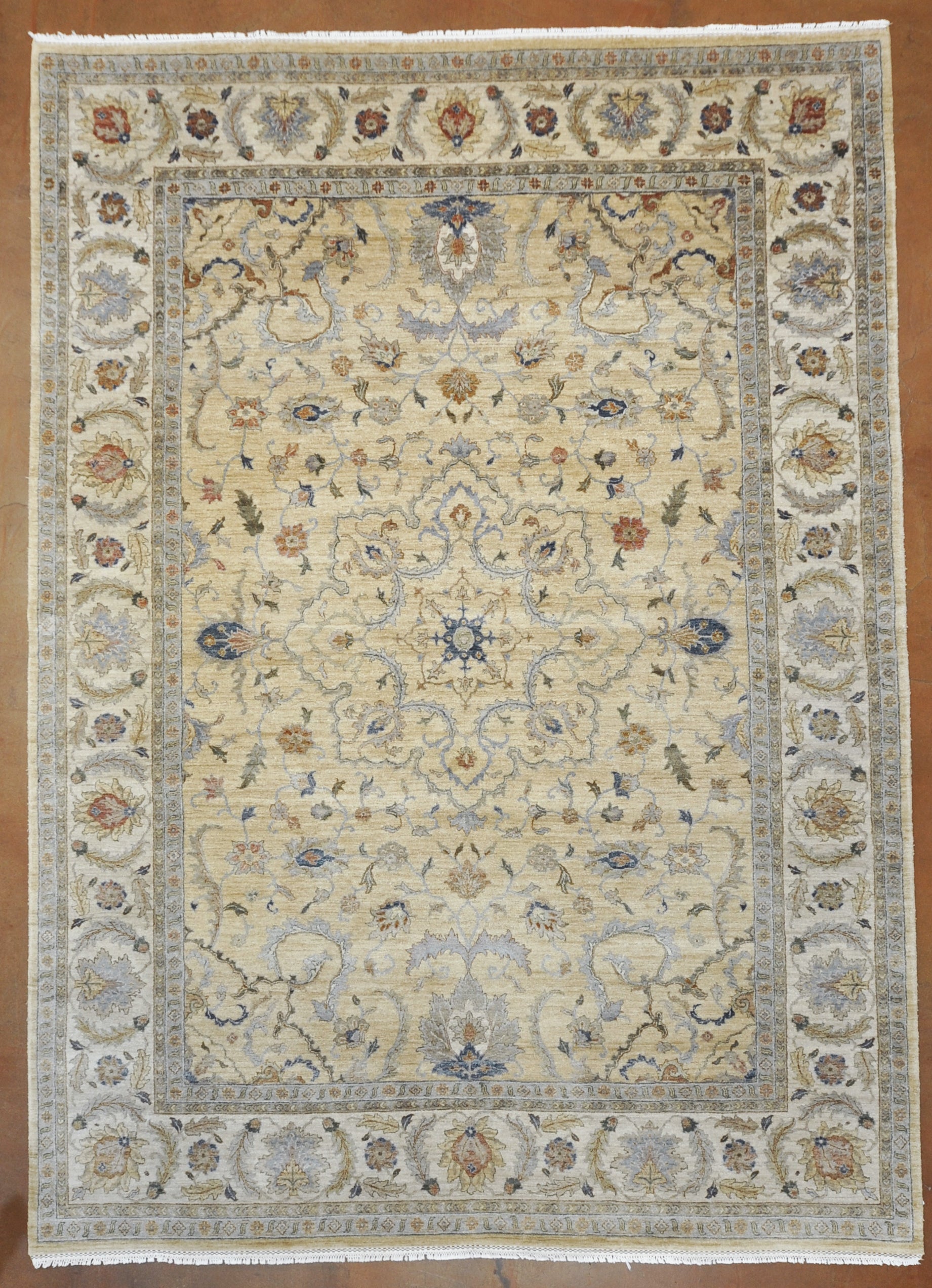 Fine Ziegler Agra rugs and more oriental carpet -