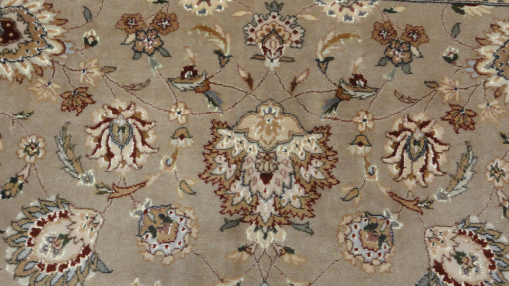 34175 Wool & Silk Tabriz