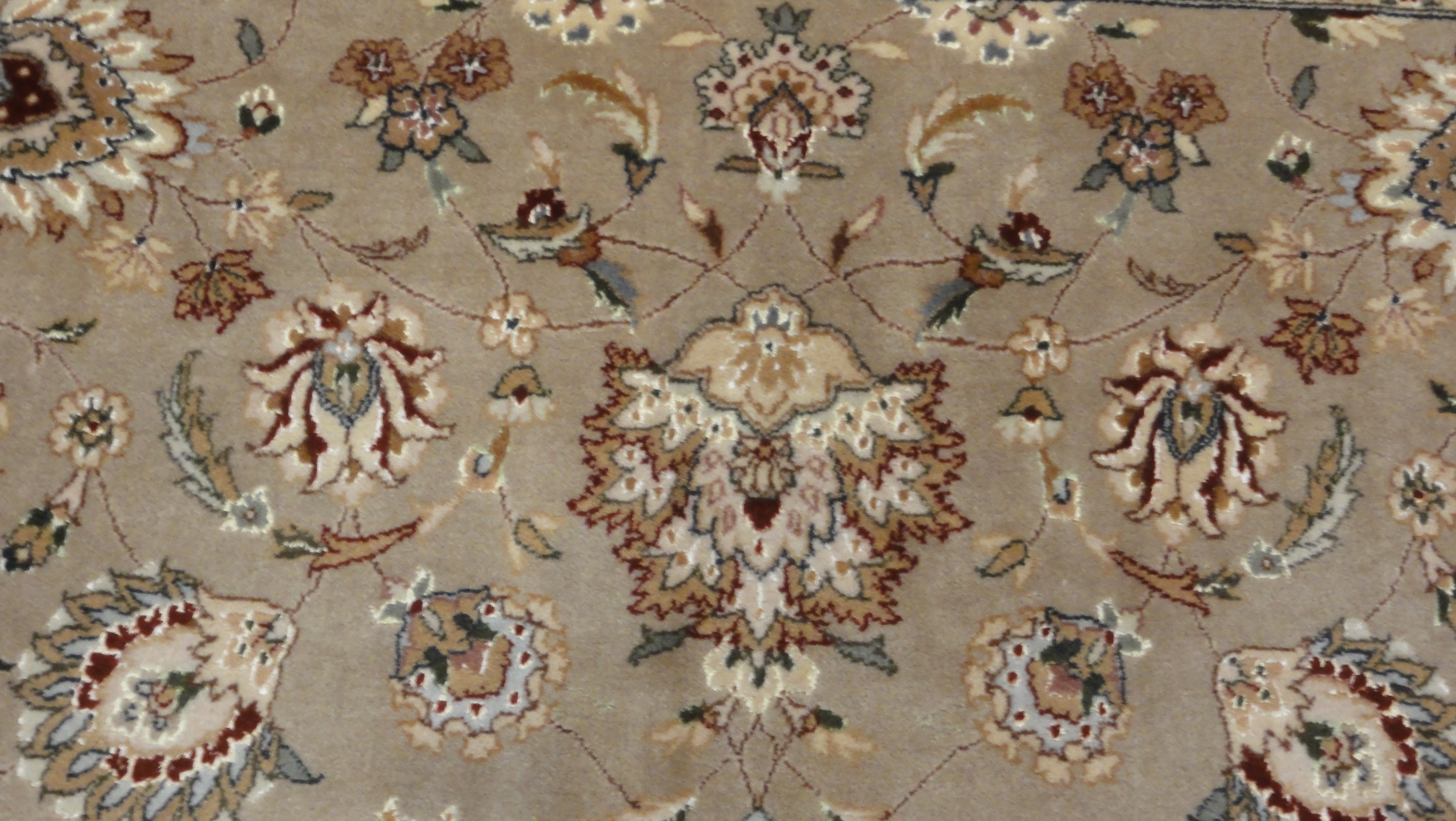 34175 Wool & Silk Tabriz