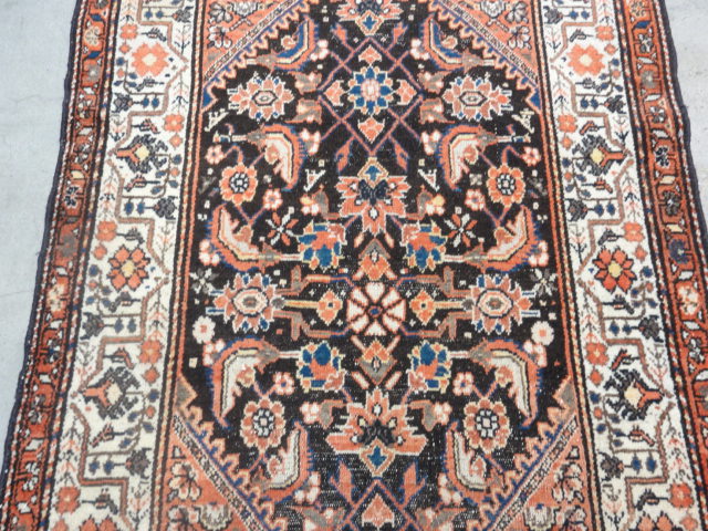 Fine Malayer Runner 43894