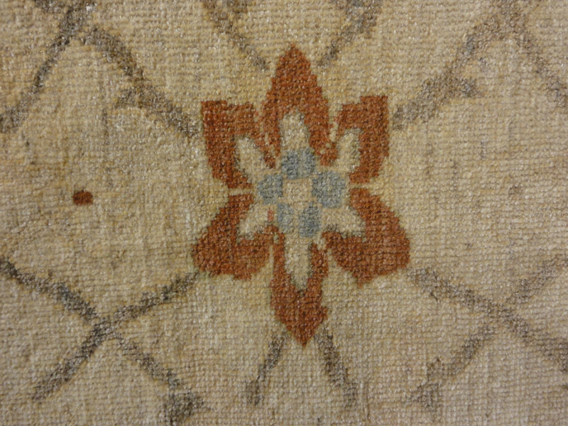 Persian Sultanabad 28451