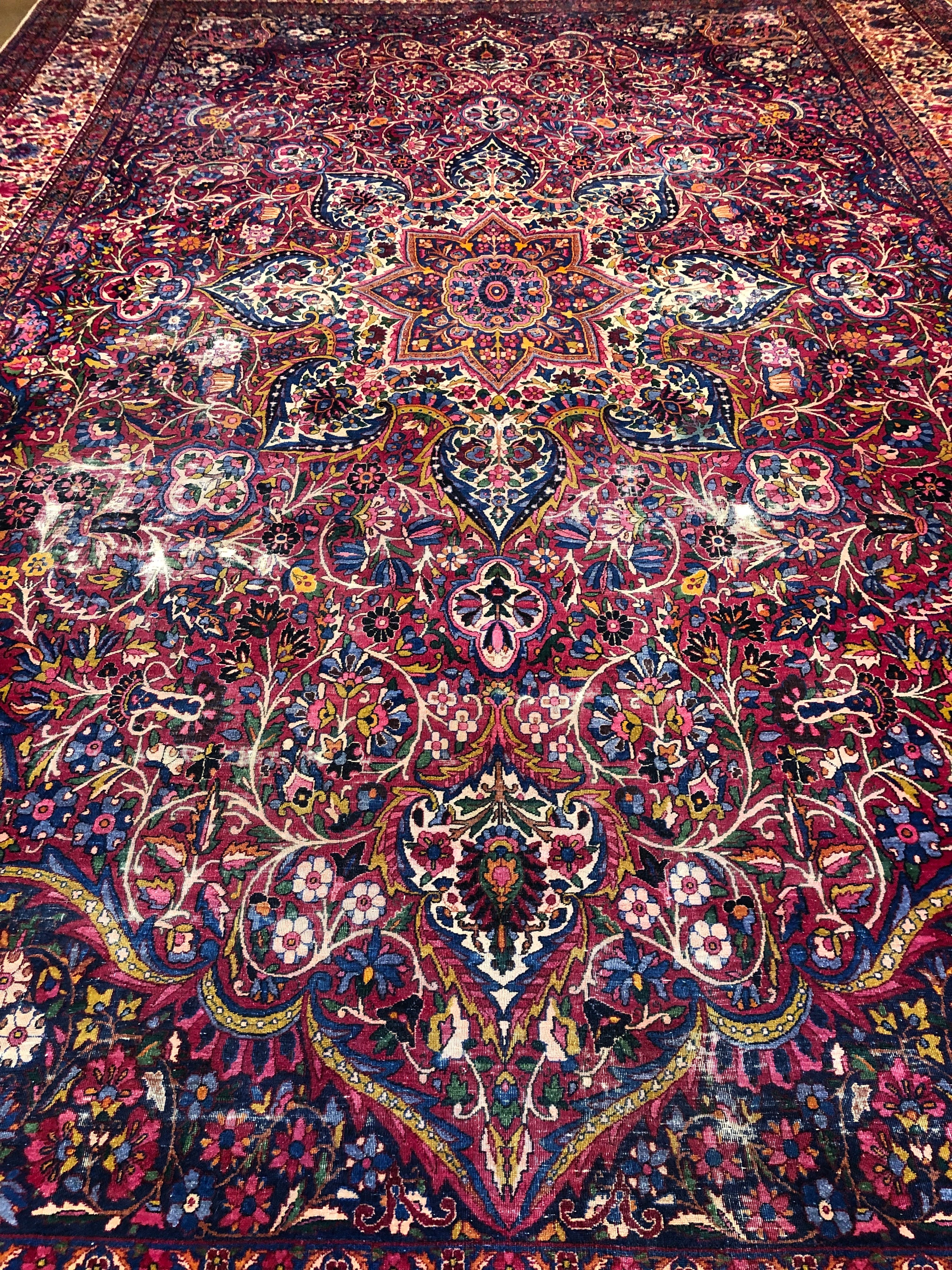 Antique Ravar Kerman