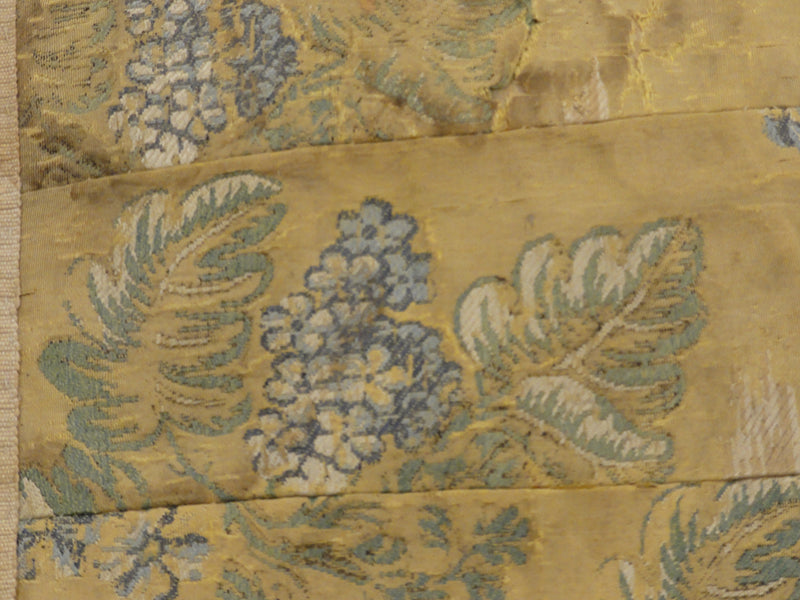 31766 17th Century Italian Silk Santos cover
