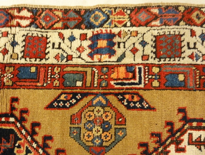 Antique Sarouk runner | Rugs & More | Oriental Carpets