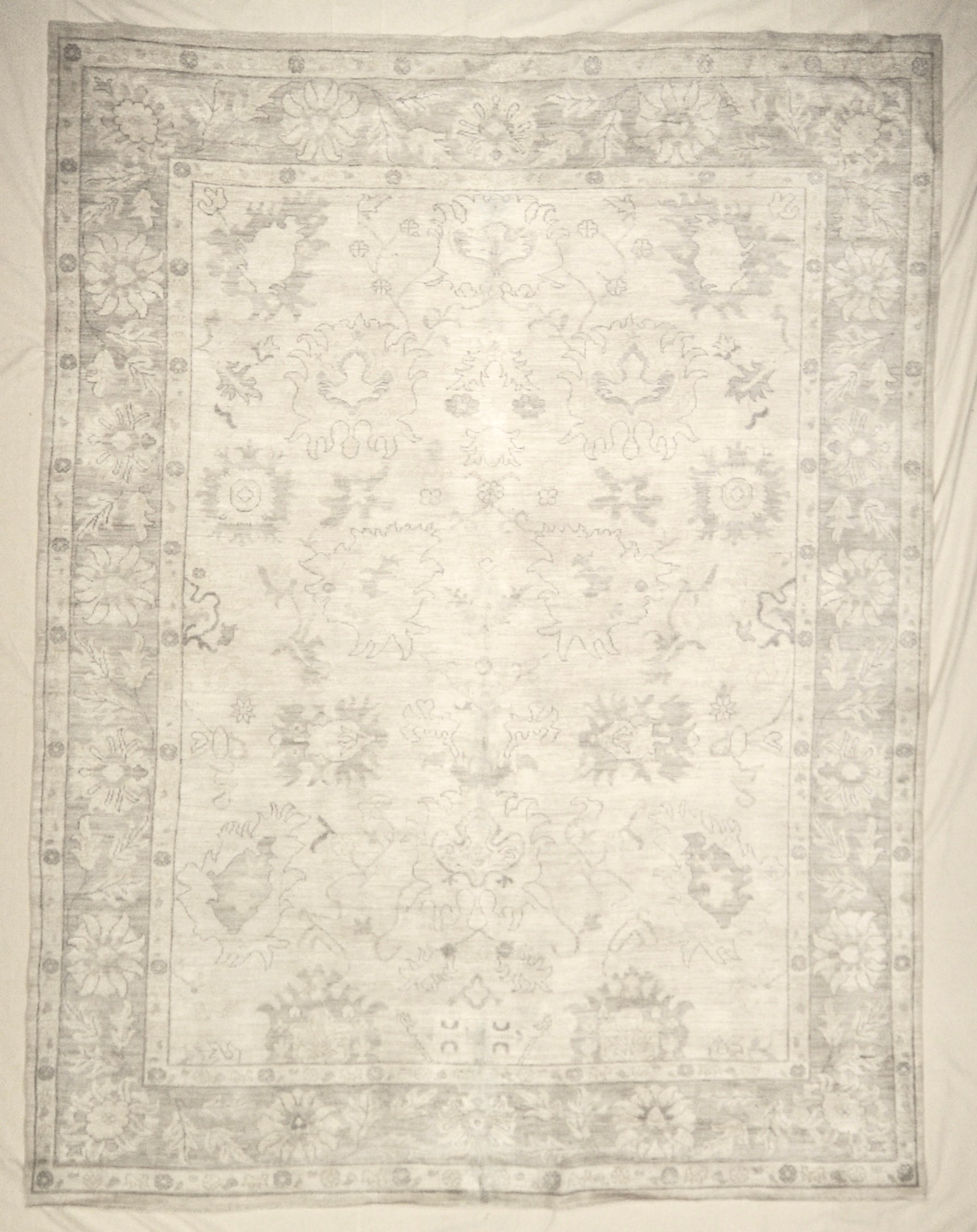 Fine Ziegler & Co Usak