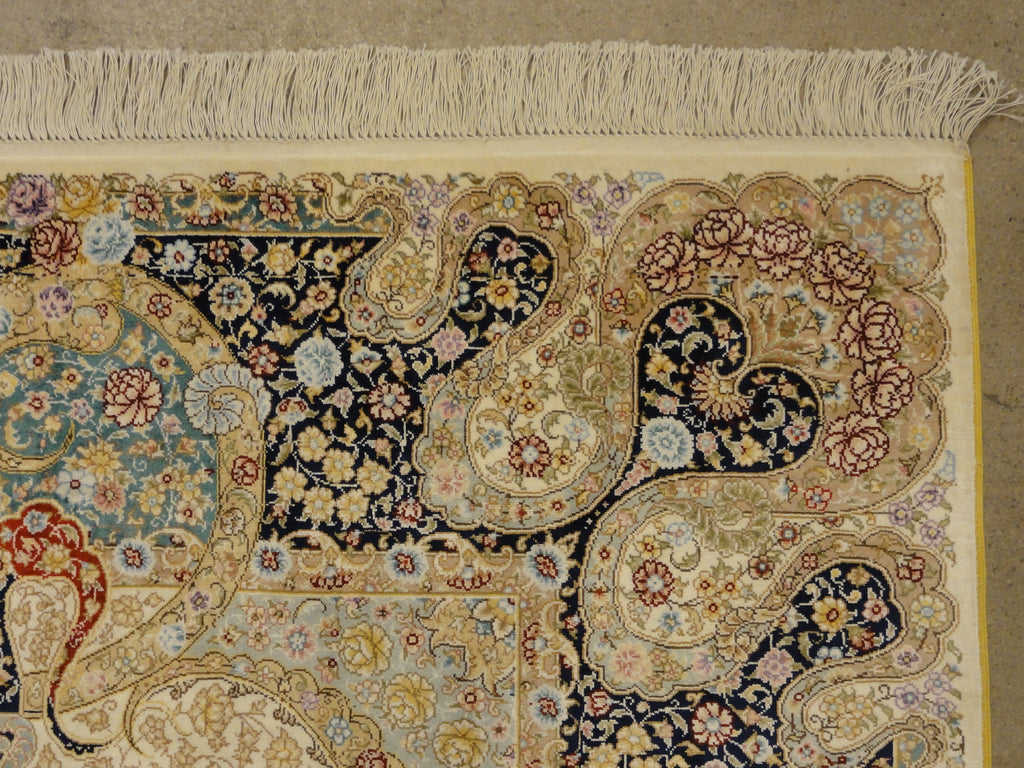 33192 Finest Silk Qum