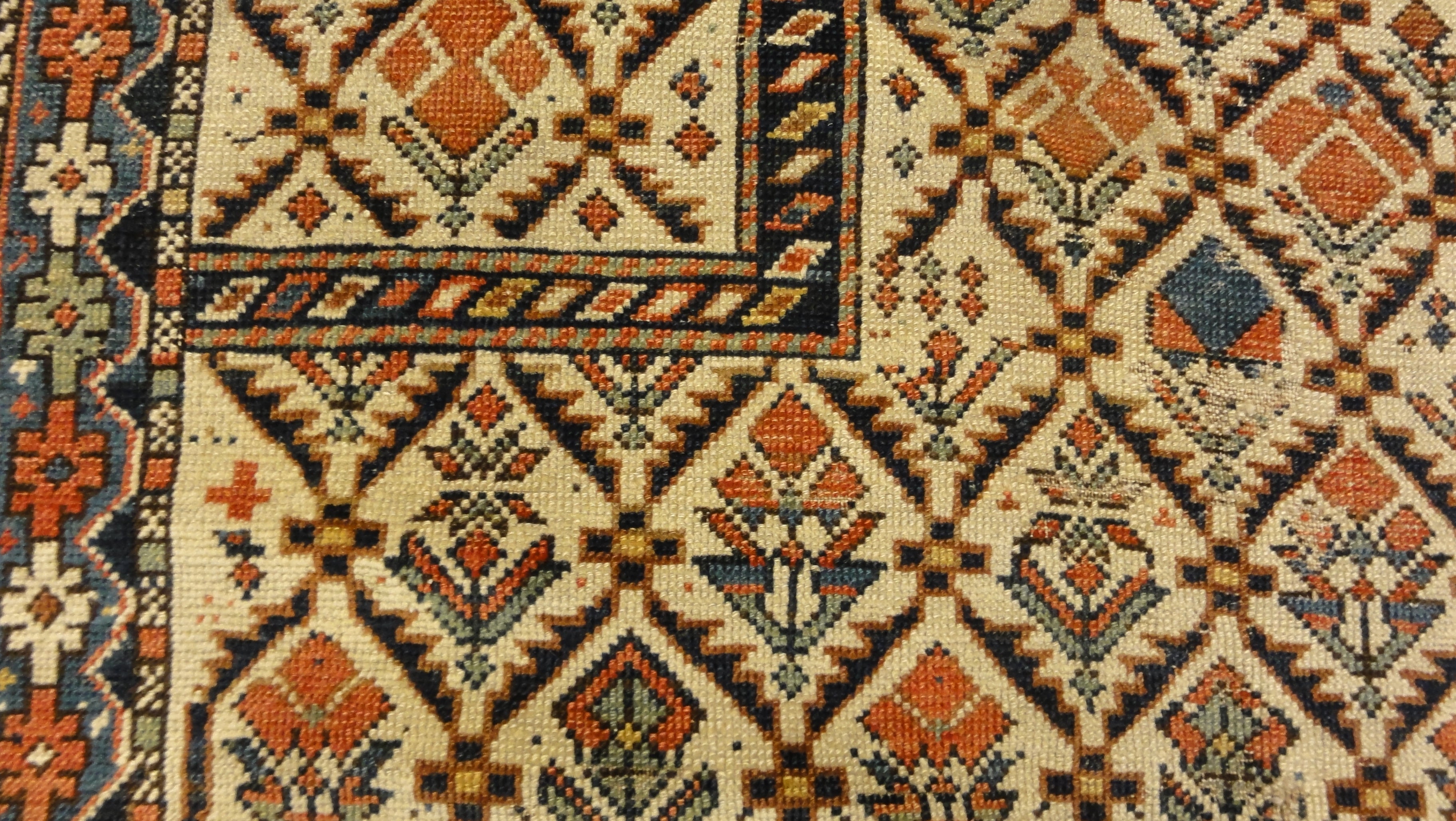 Antique Shirvan 34677