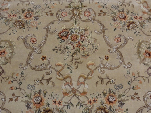 Fine Wool & Silk Tabriz 33958