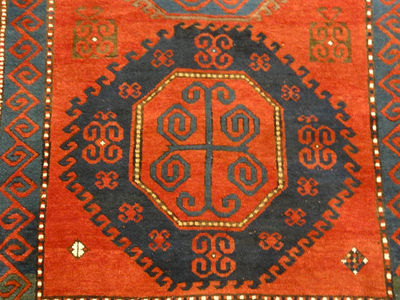 31364 Antique Large Scale Kazak