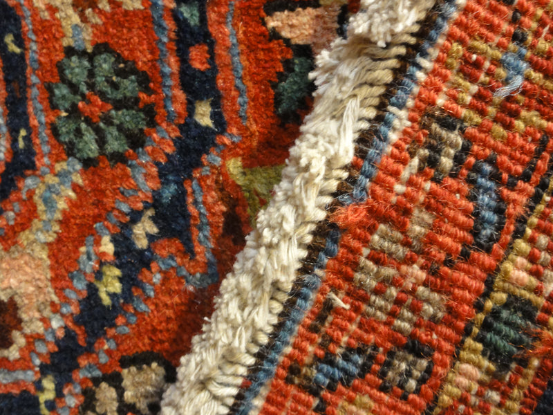 28401 Rare Antique Serapi Heriz