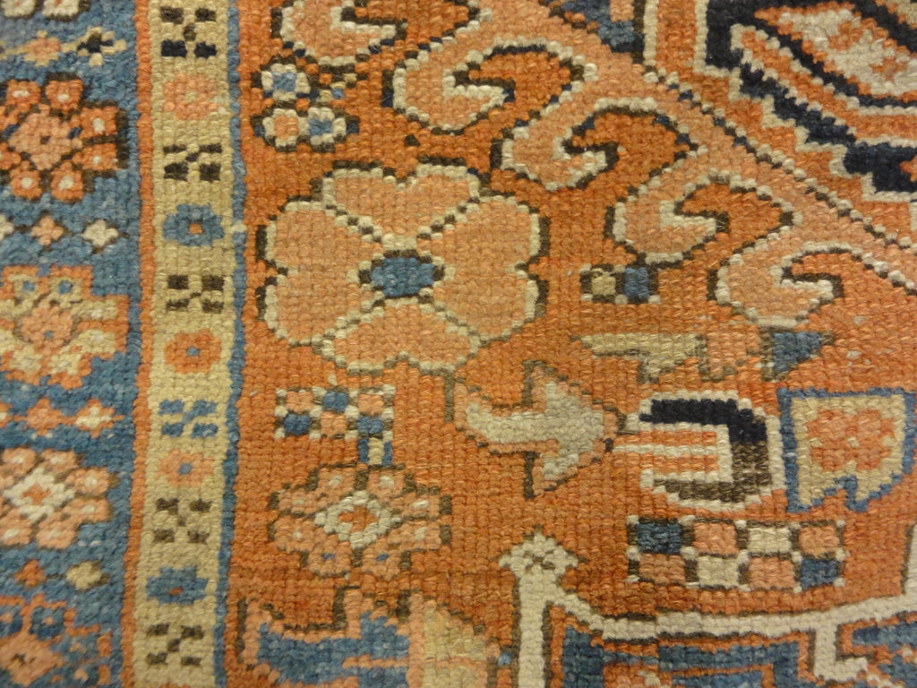 Antique Persian Heriz 33301
