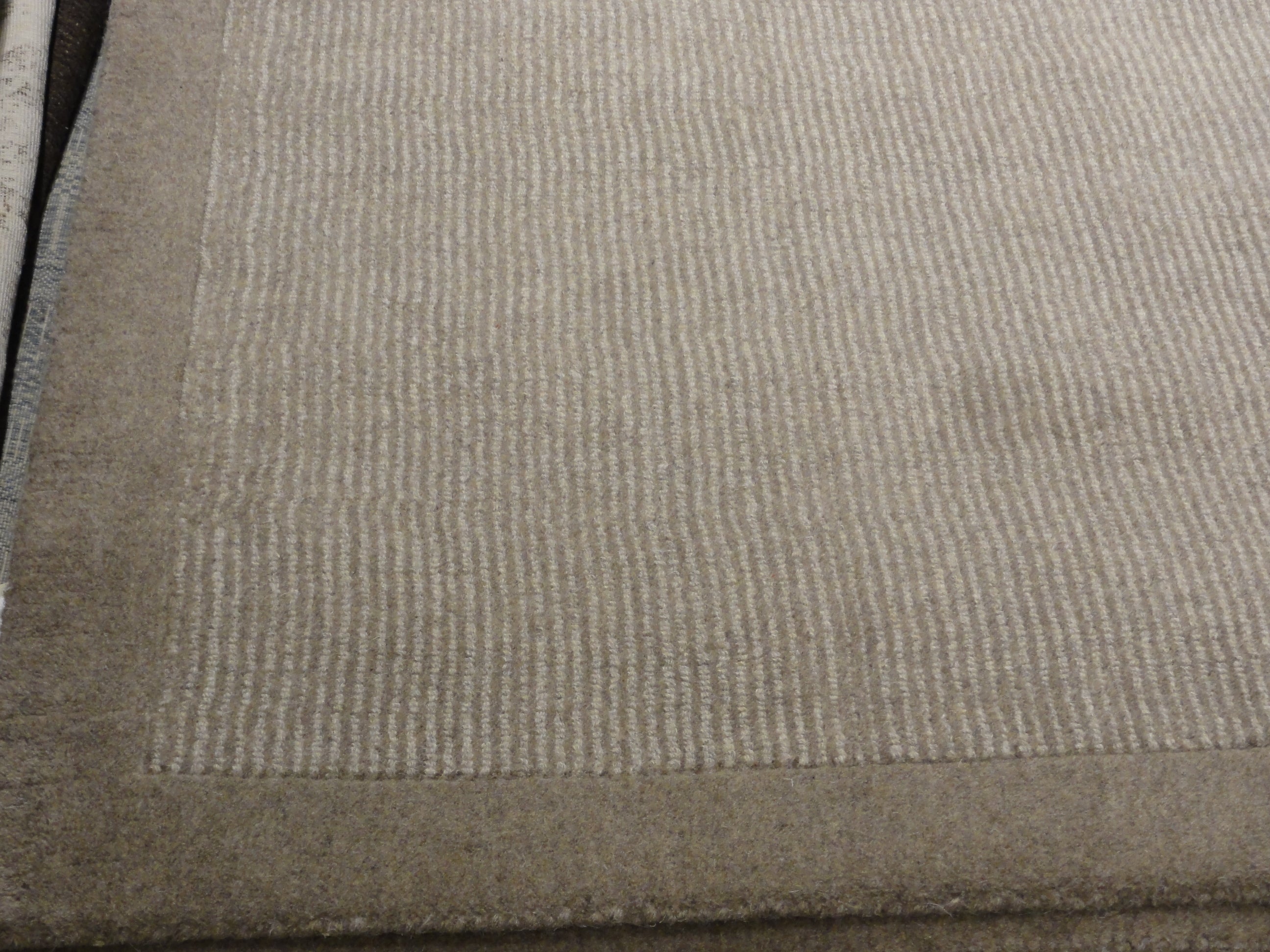 31490 Natural Modern Oasis