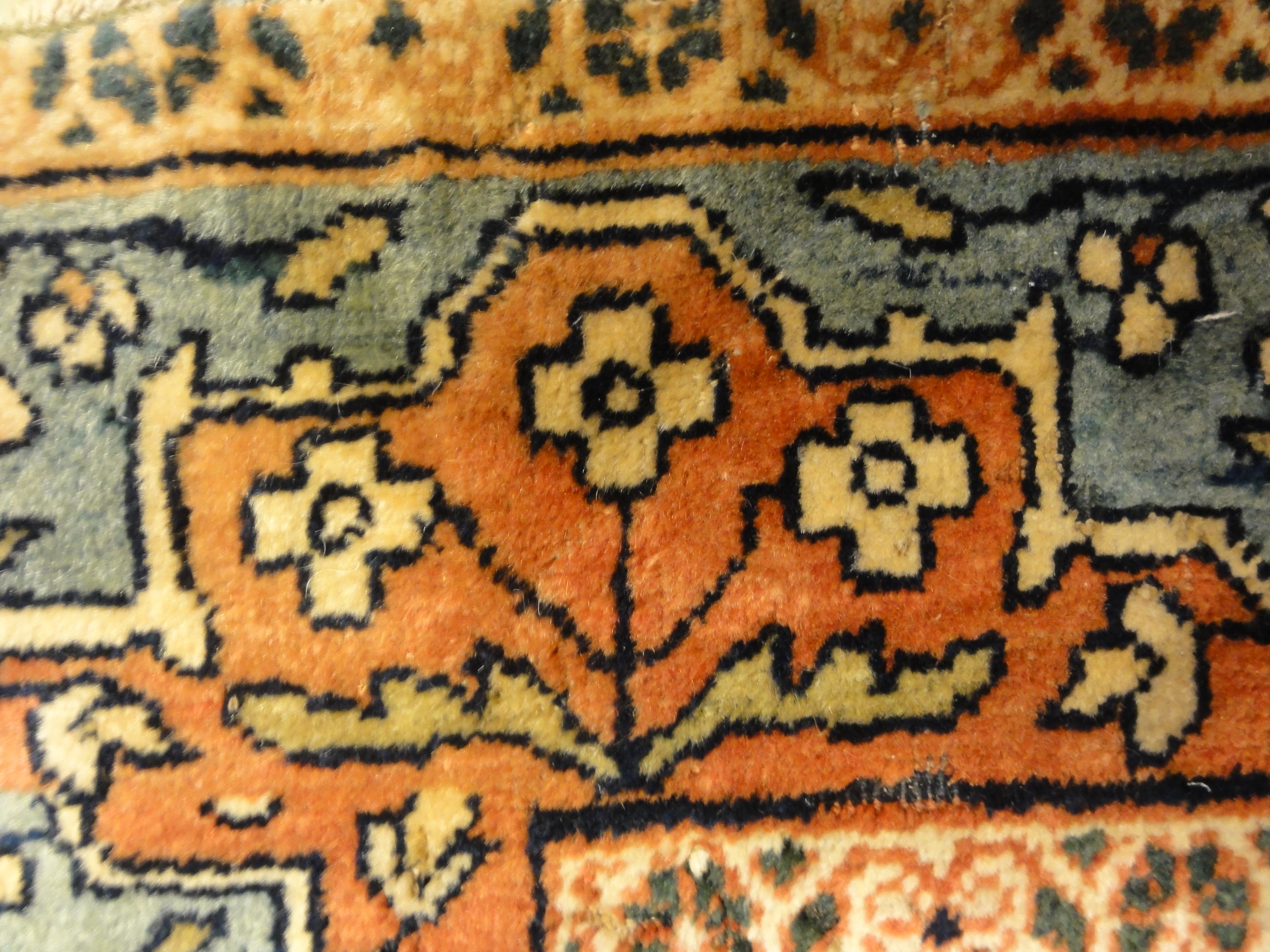 Antique Sarouk Farahan Woven Rug Circa 1880 30154