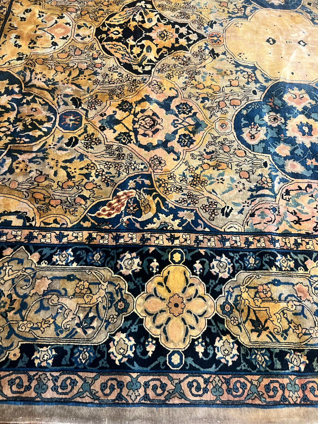 Important Antique Mughal Agra Rug 23073