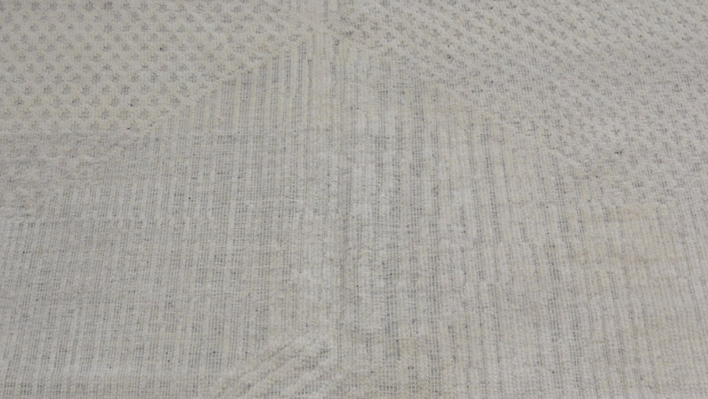 34192 Modern Ivory Rug