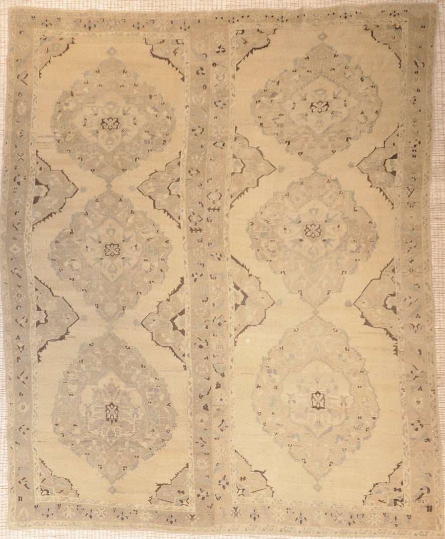 28399 Antique Oushak