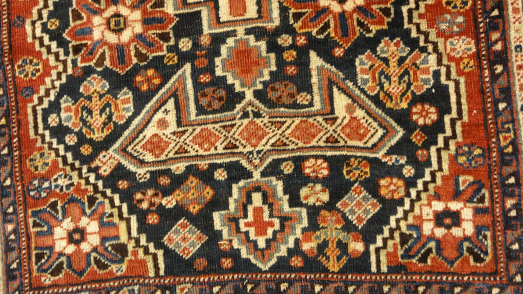 Antique Qashgai Rug 34653
