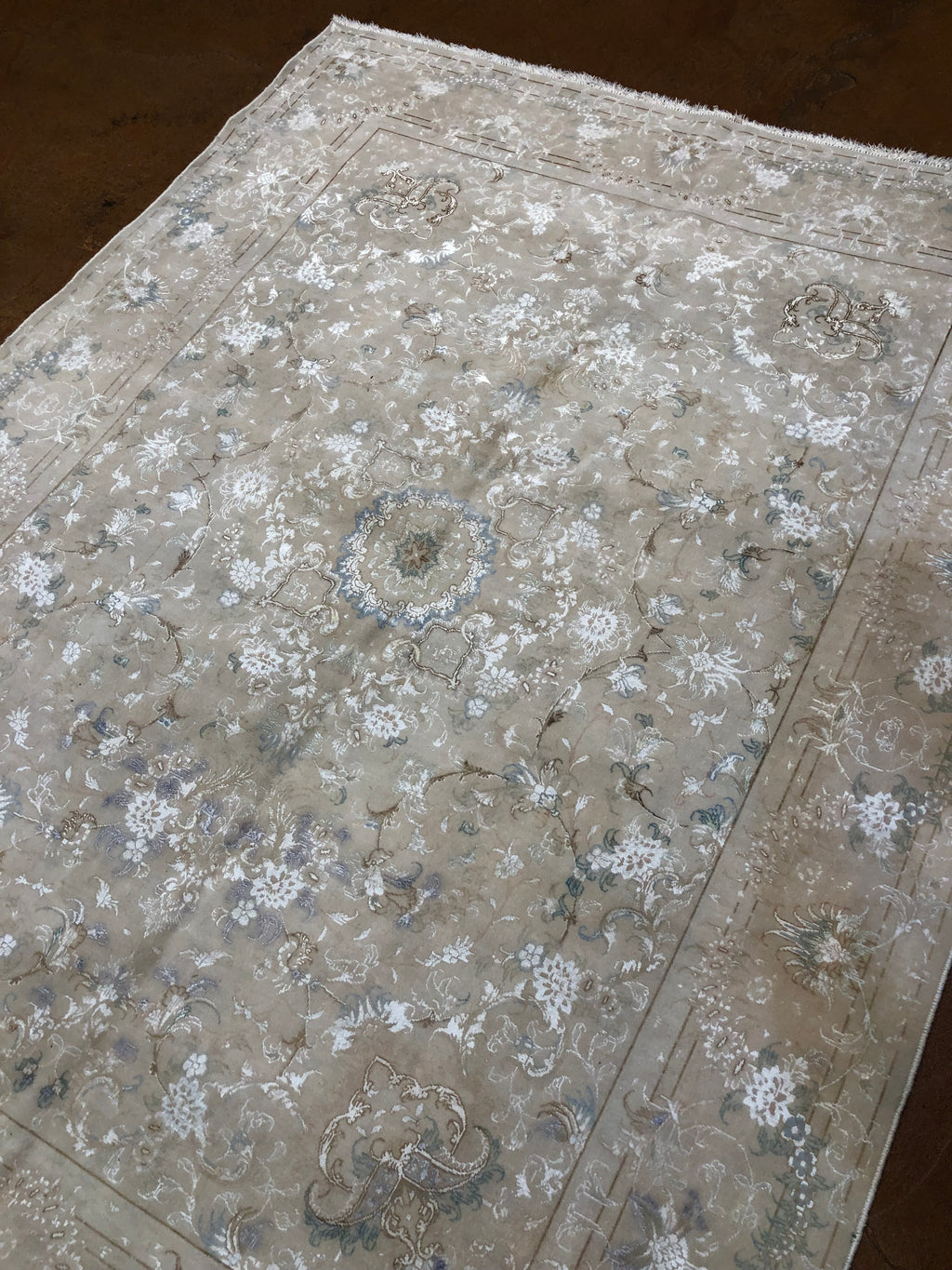 Finest Persian Tabriz 37300