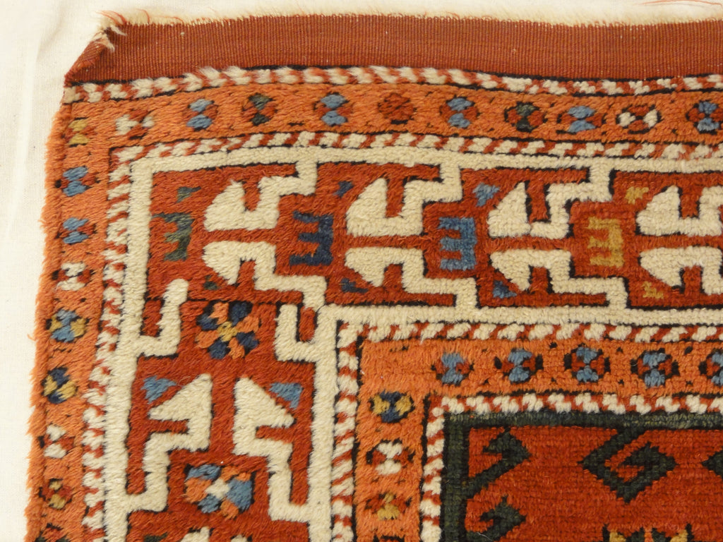 33299 Antique Turkish Bergama