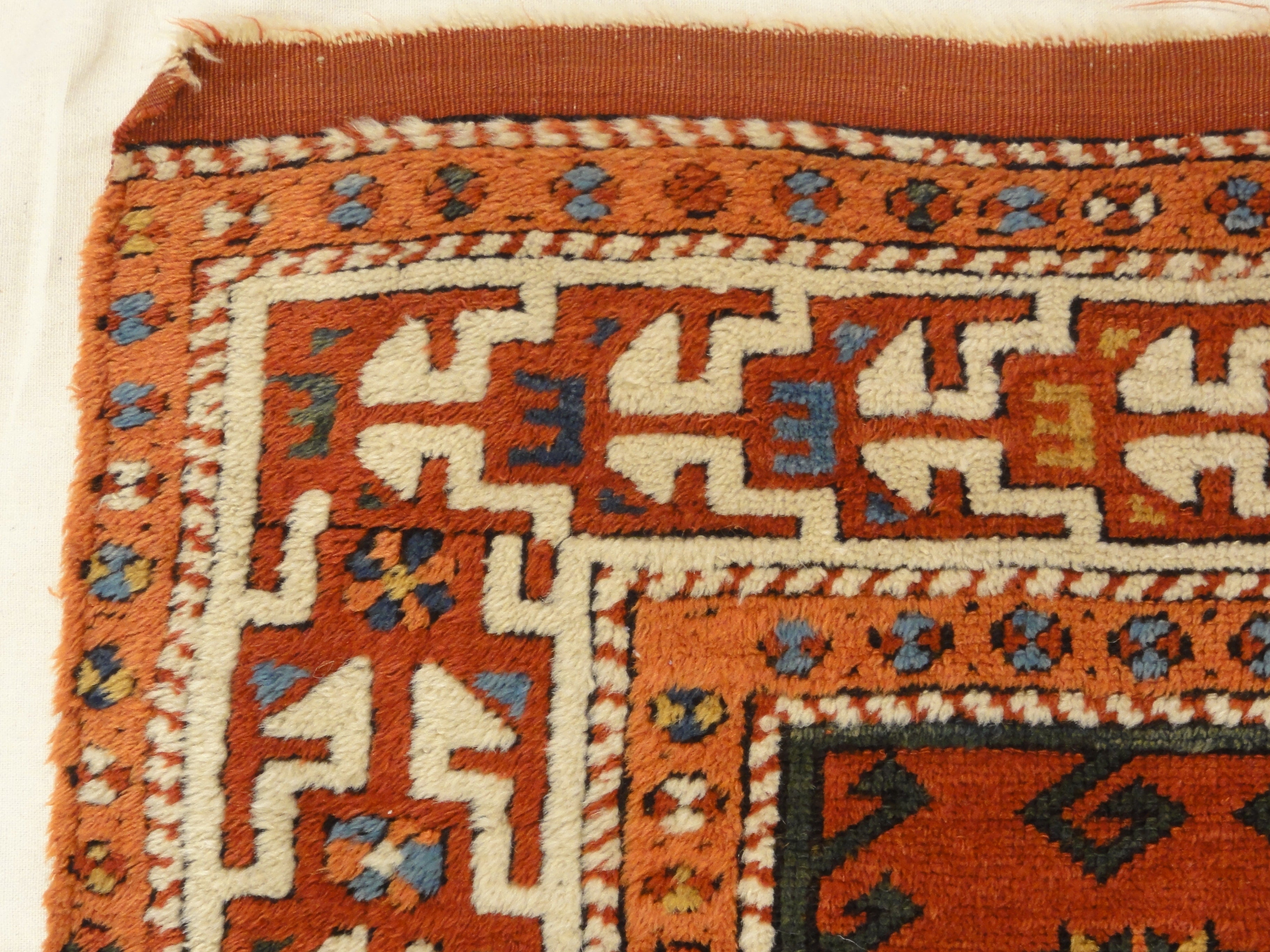 33299 Antique Turkish Bergama