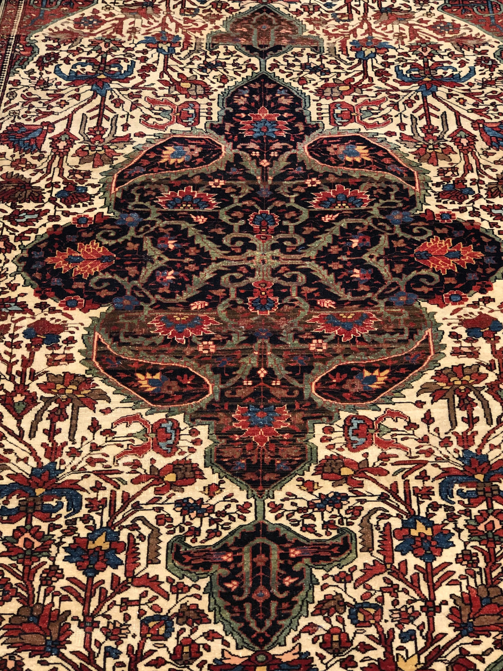 sAndMore_Saruk_Farahan