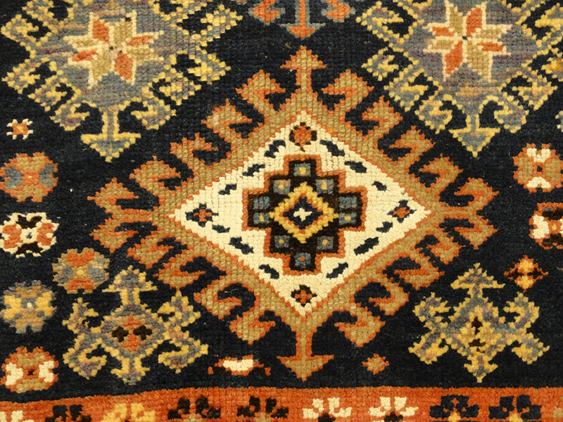 30019 Caucasian Rug