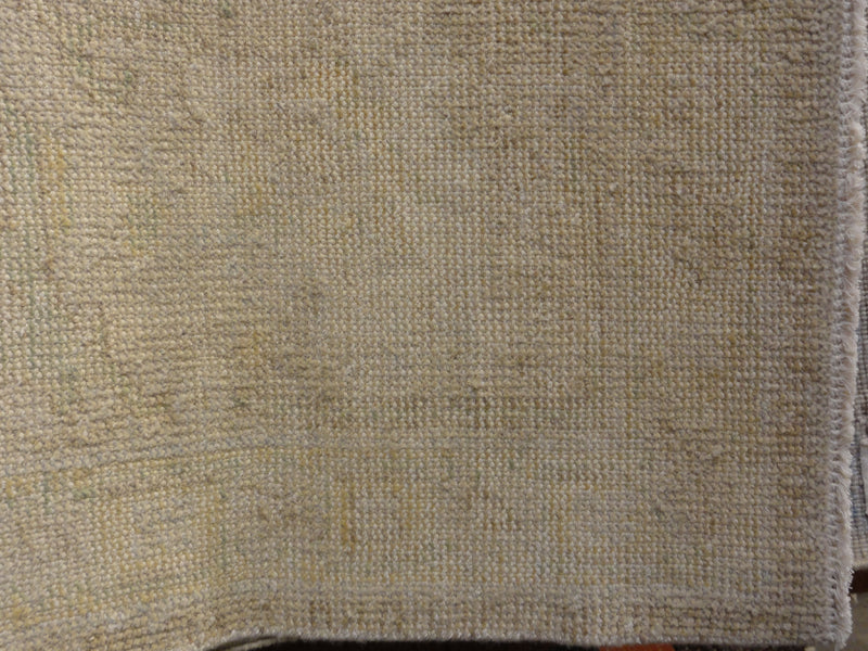 44072 Finest Antiqued Usak Rug