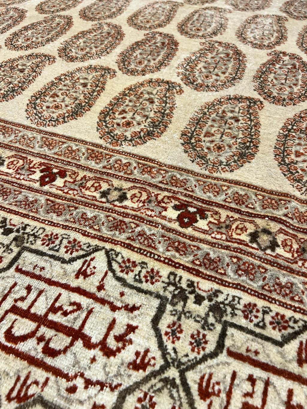 Finest Vintage Haj-jalili 24313