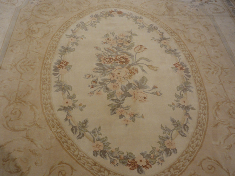 28677 Fine French Savonnerie