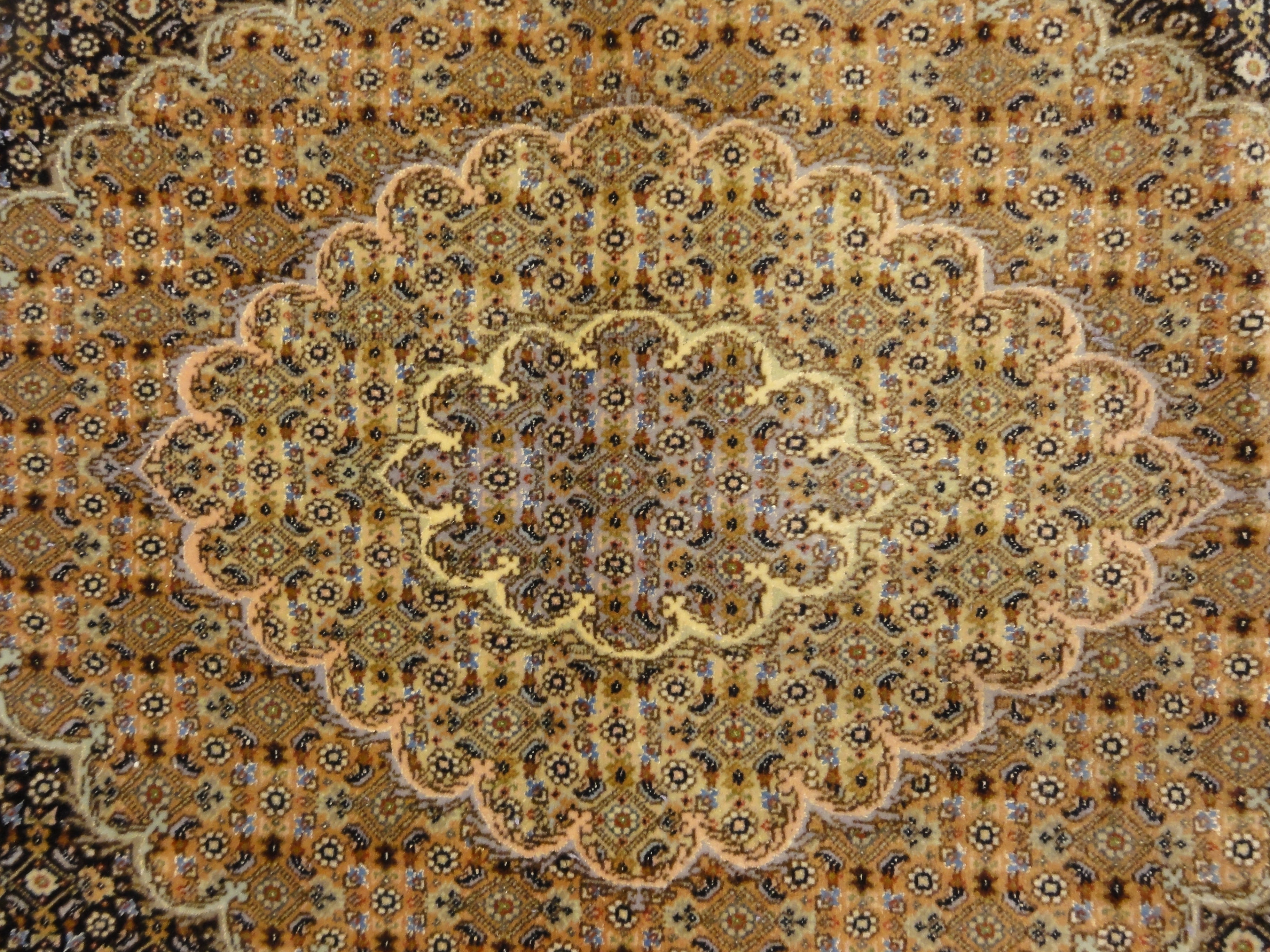 33222 Persian Tabriz