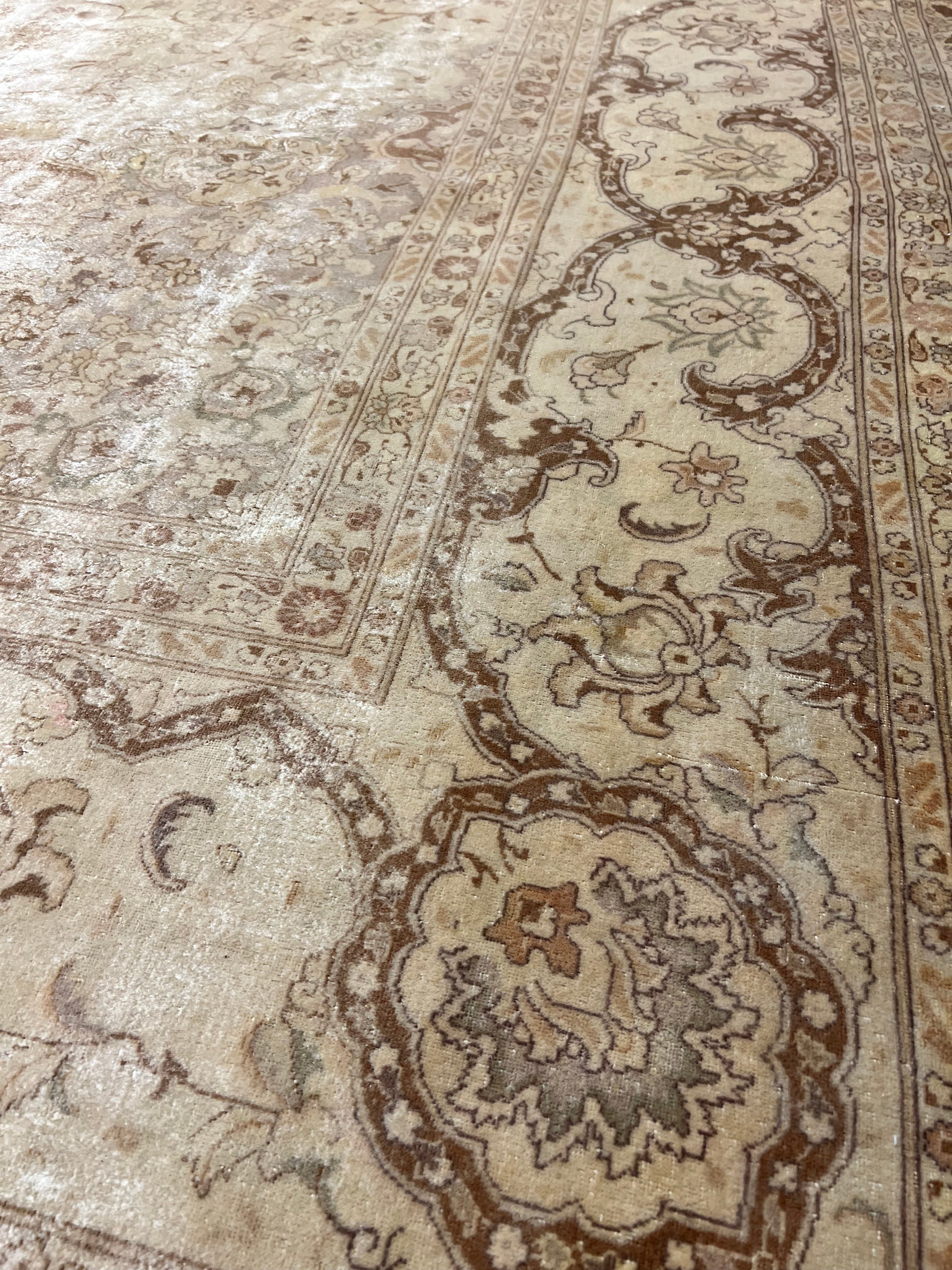 Fine Tabriz Rug 34346
