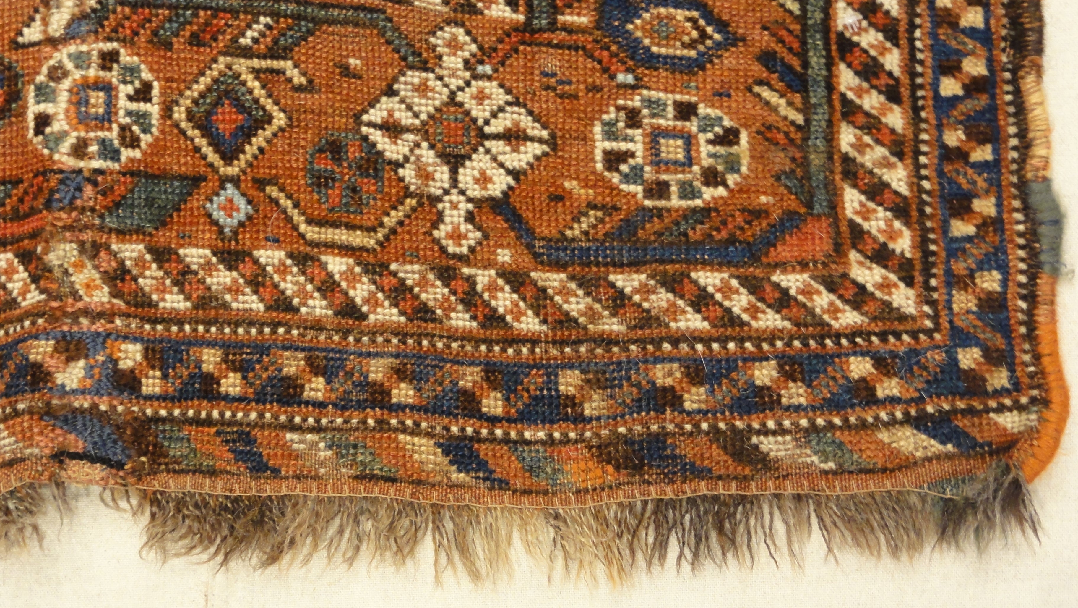 34646 Antique Khamseh Rug