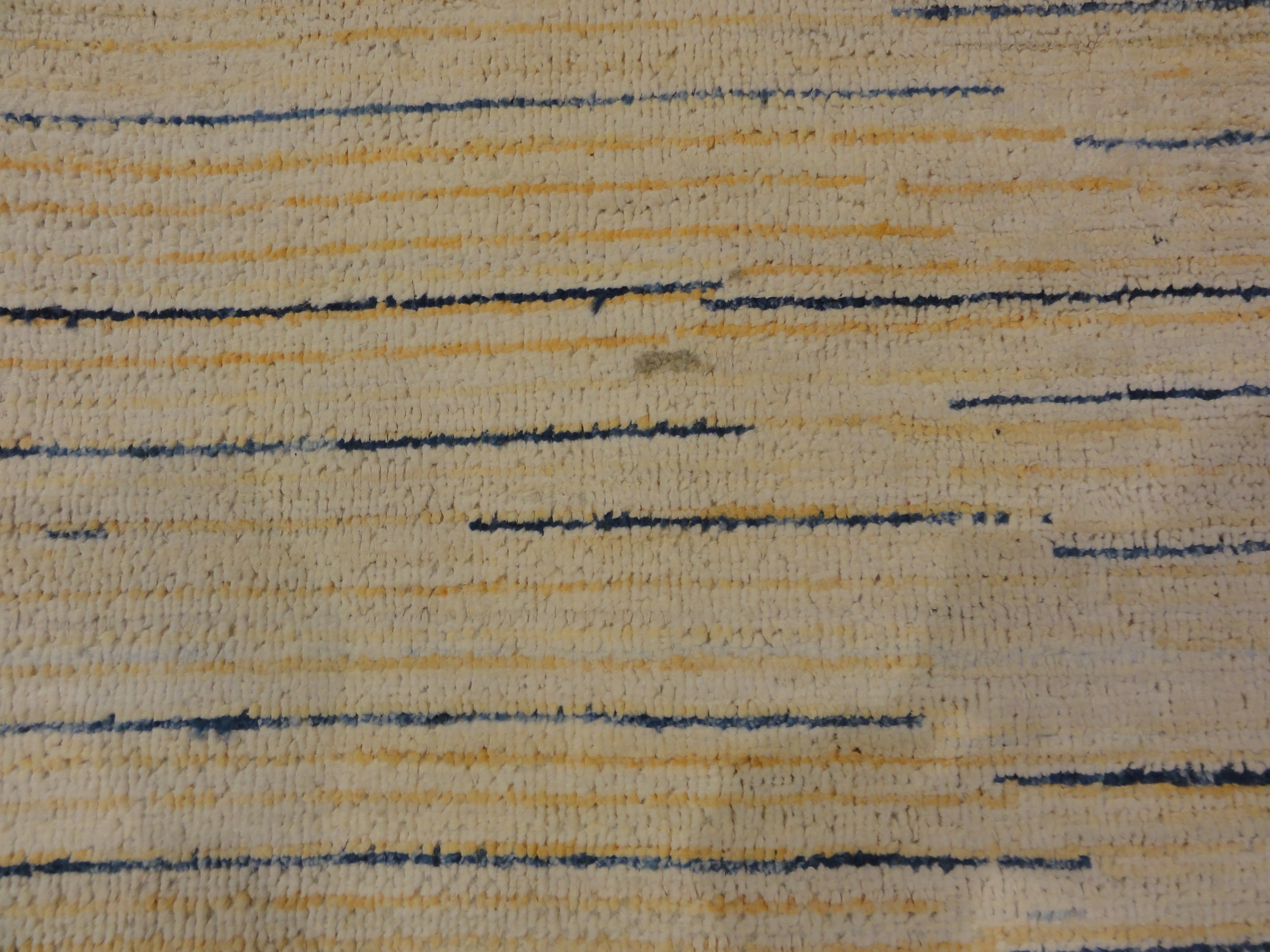 30677 Ziegler & Co. Leesa Organic Modern Stripes Rug