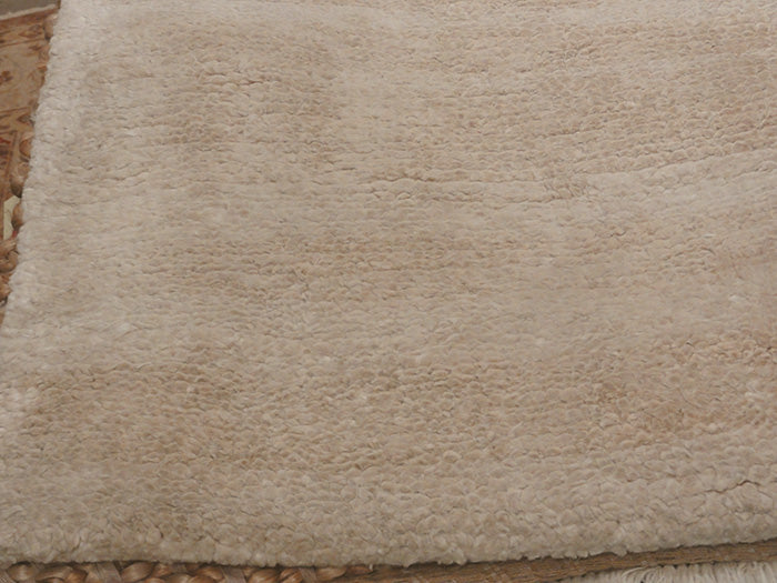 28754 Natural Bamboo Silk Rug