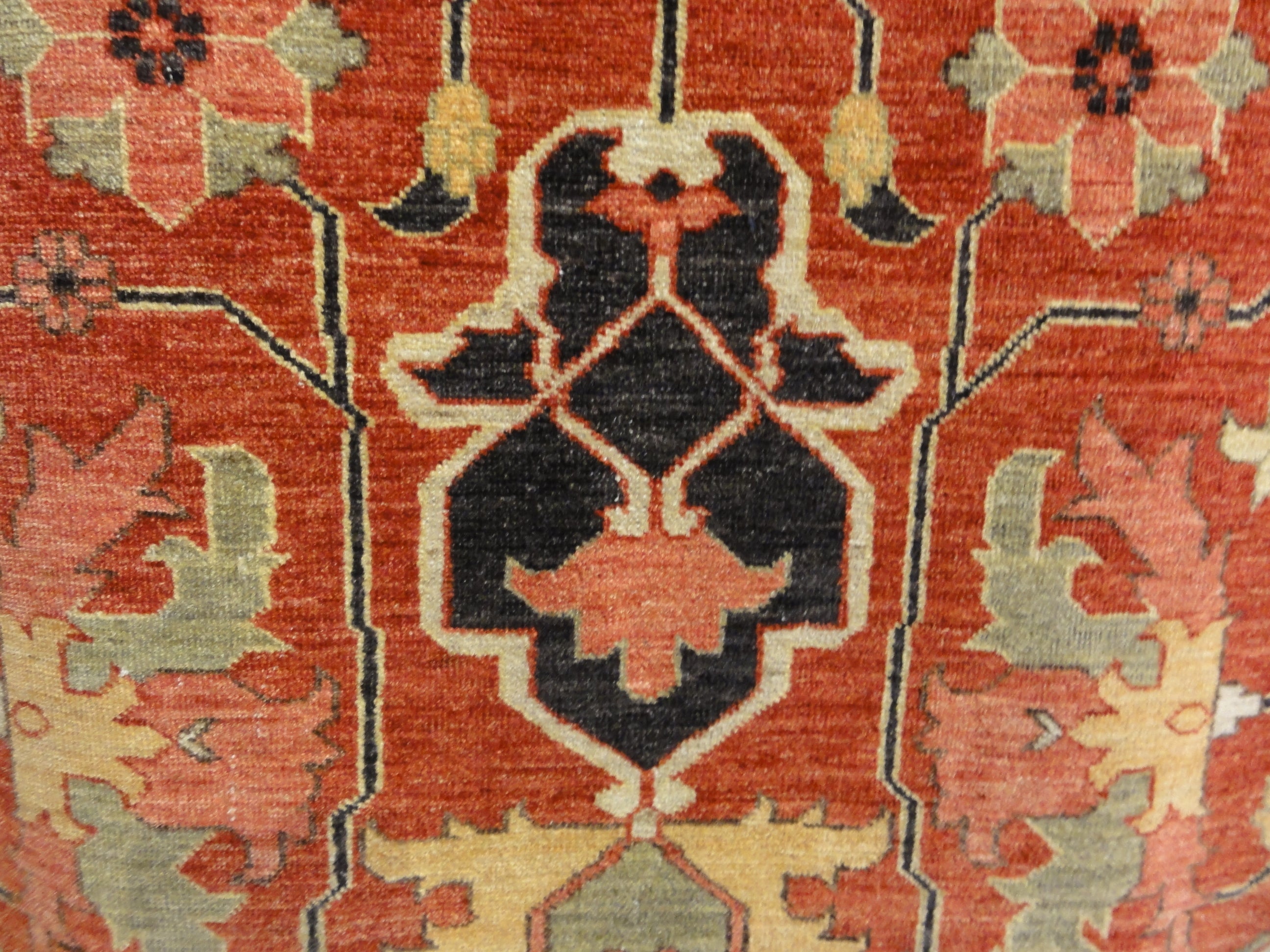 Fine Pakistani Serapi Rug 43758