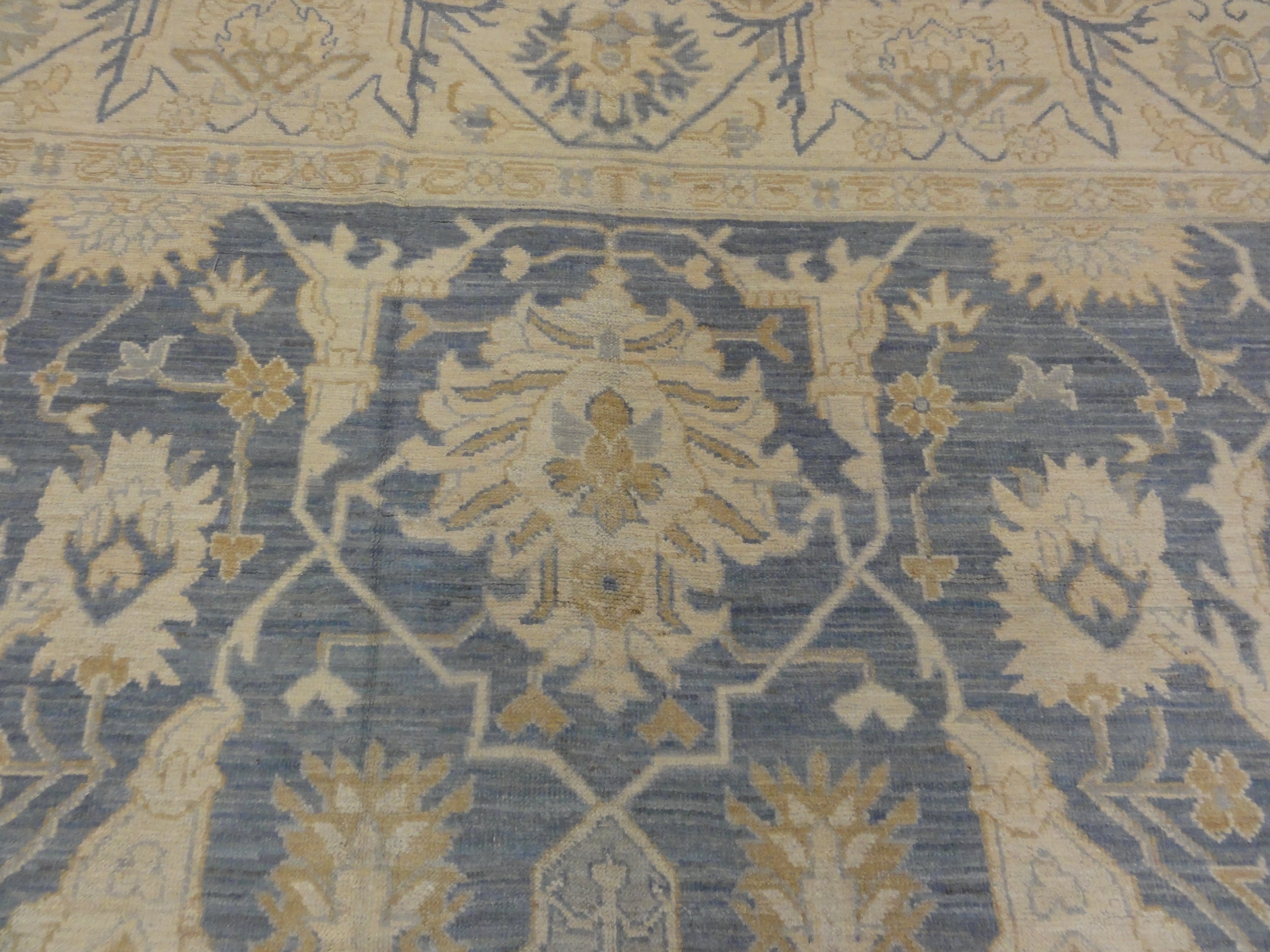 37049 Ziegler & Co. Pashmina Oushak