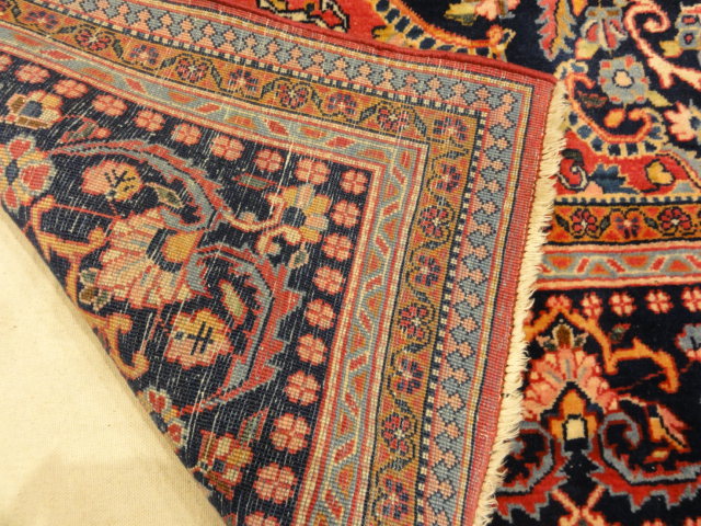 Antique Persian Kashan with Flower Medallion 30099