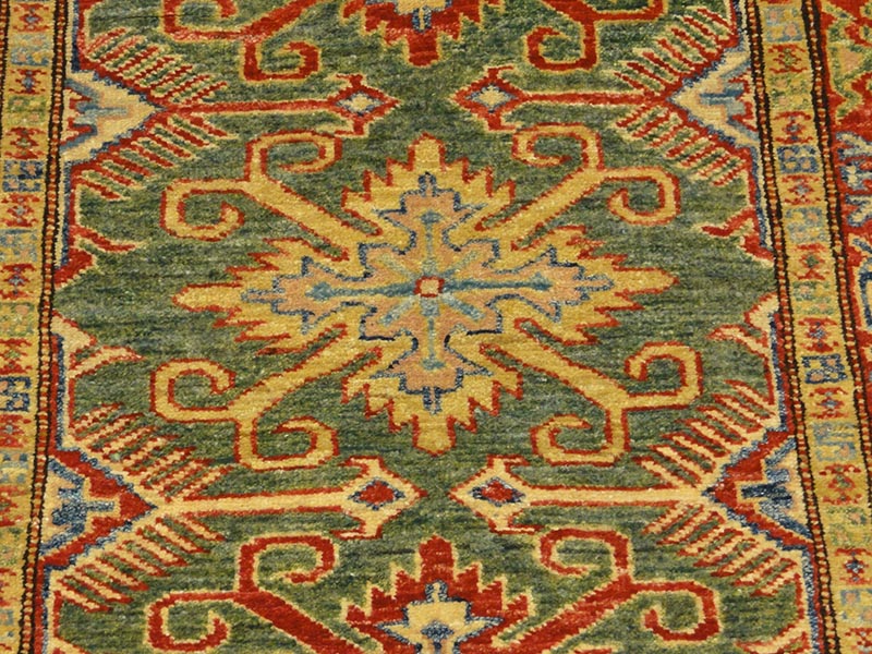Fine Caucasian Kazak 31403