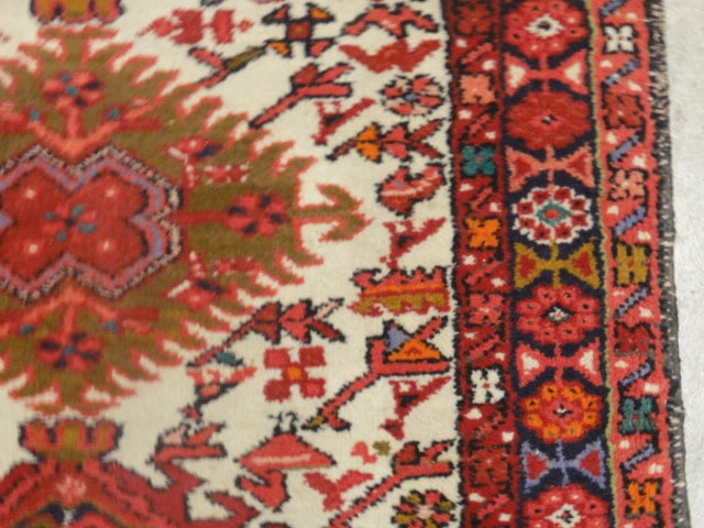 Vintage Tribal Heriz 33612