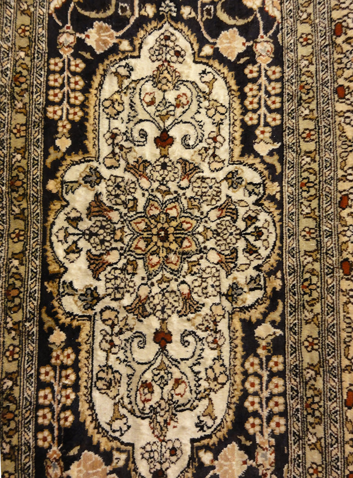Silk Tabriz Rug 43305