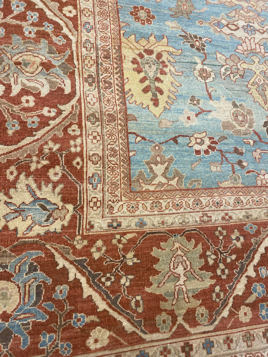 Antique Sultanabad Rug 24540