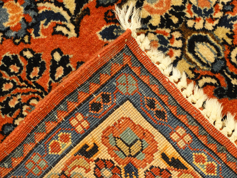 Antique Sarouk 31554