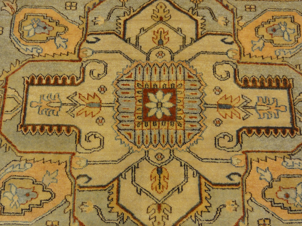 29096 Fine Heriz Rug