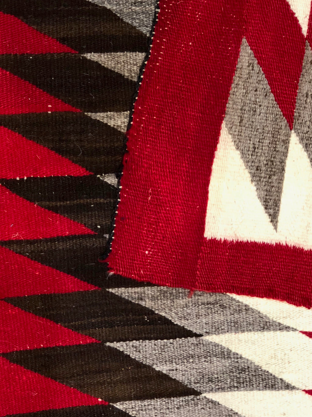 38238 Antique Navajo