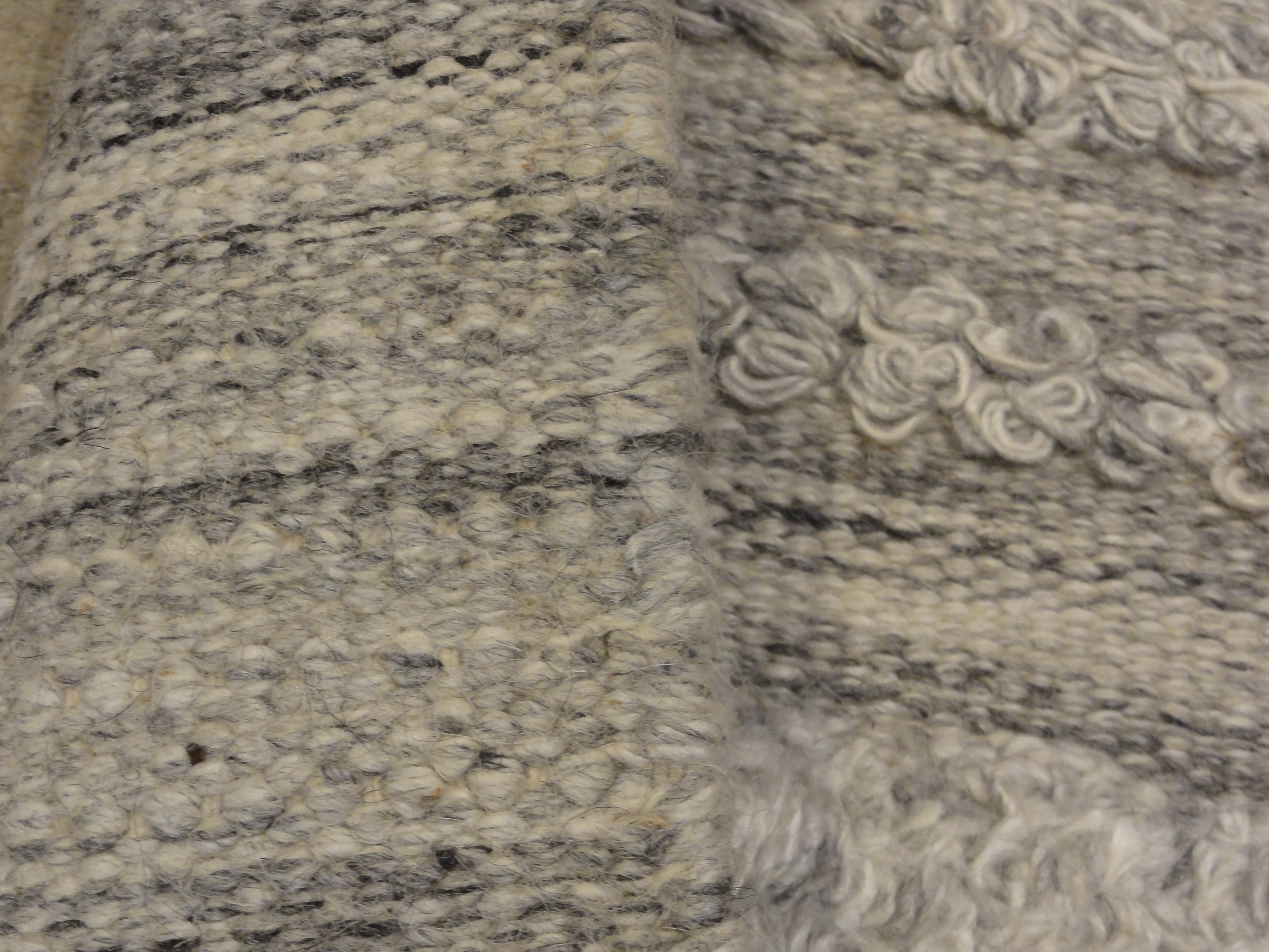 32975 Modern Grey Rug