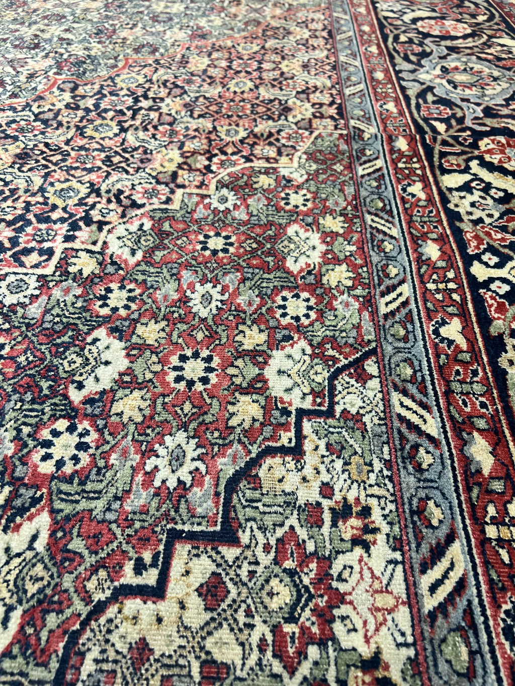 28339 Rare Antique Agra Indian