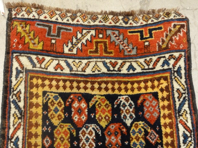 Antique Lori Runner 35611