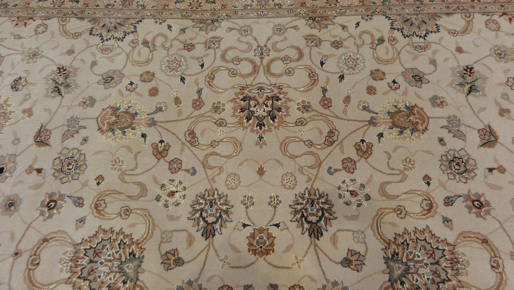Fine Tabriz Rug 34180